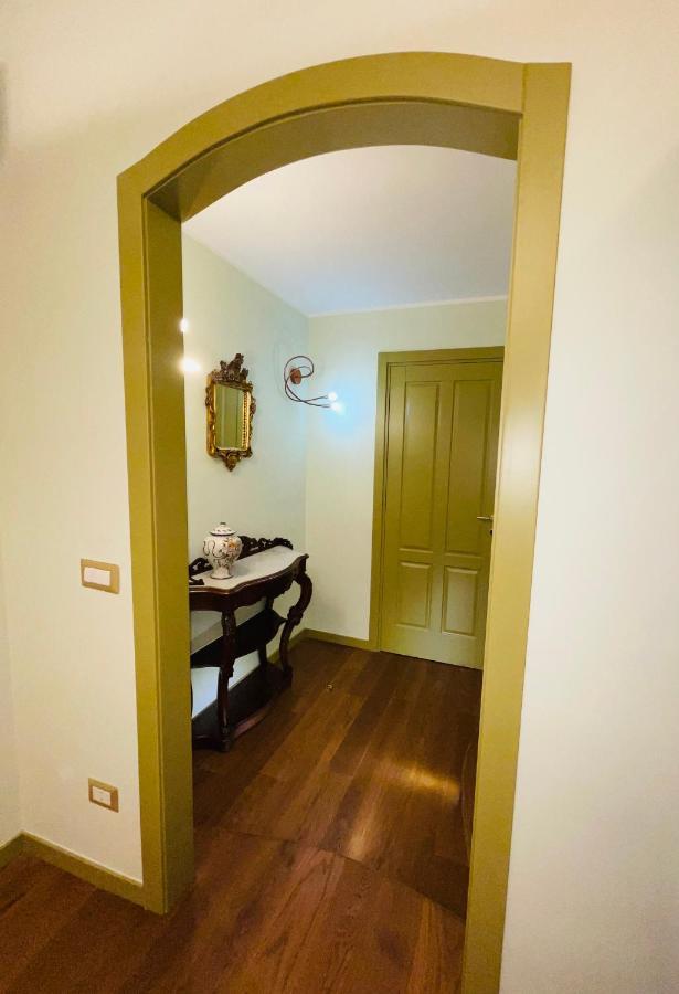 לינה וארוחת בוקר נאפולי La Casa Di Erica מראה חיצוני תמונה